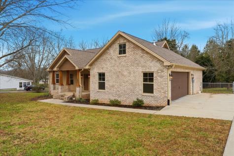 105 Lakeview Drive Decherd TN 37324