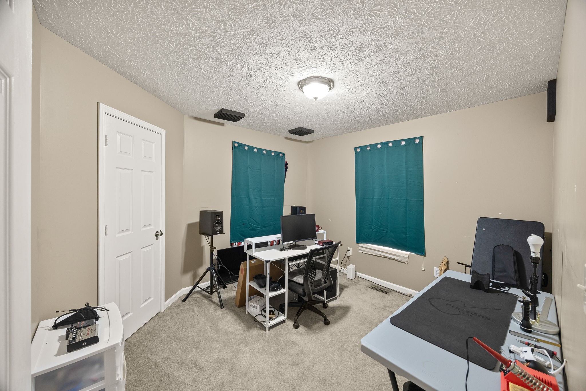 125 Doe Lane Smithville TN 37166