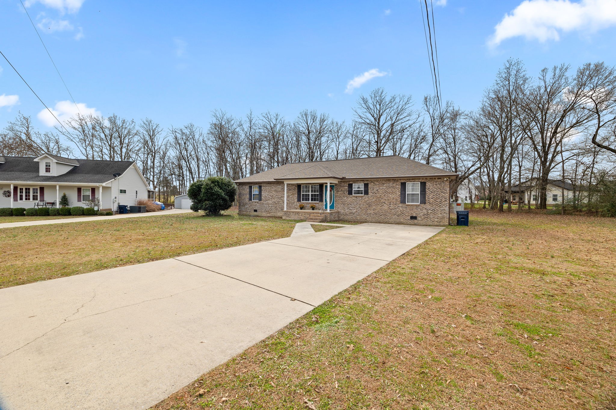 125 Doe Lane Smithville TN 37166