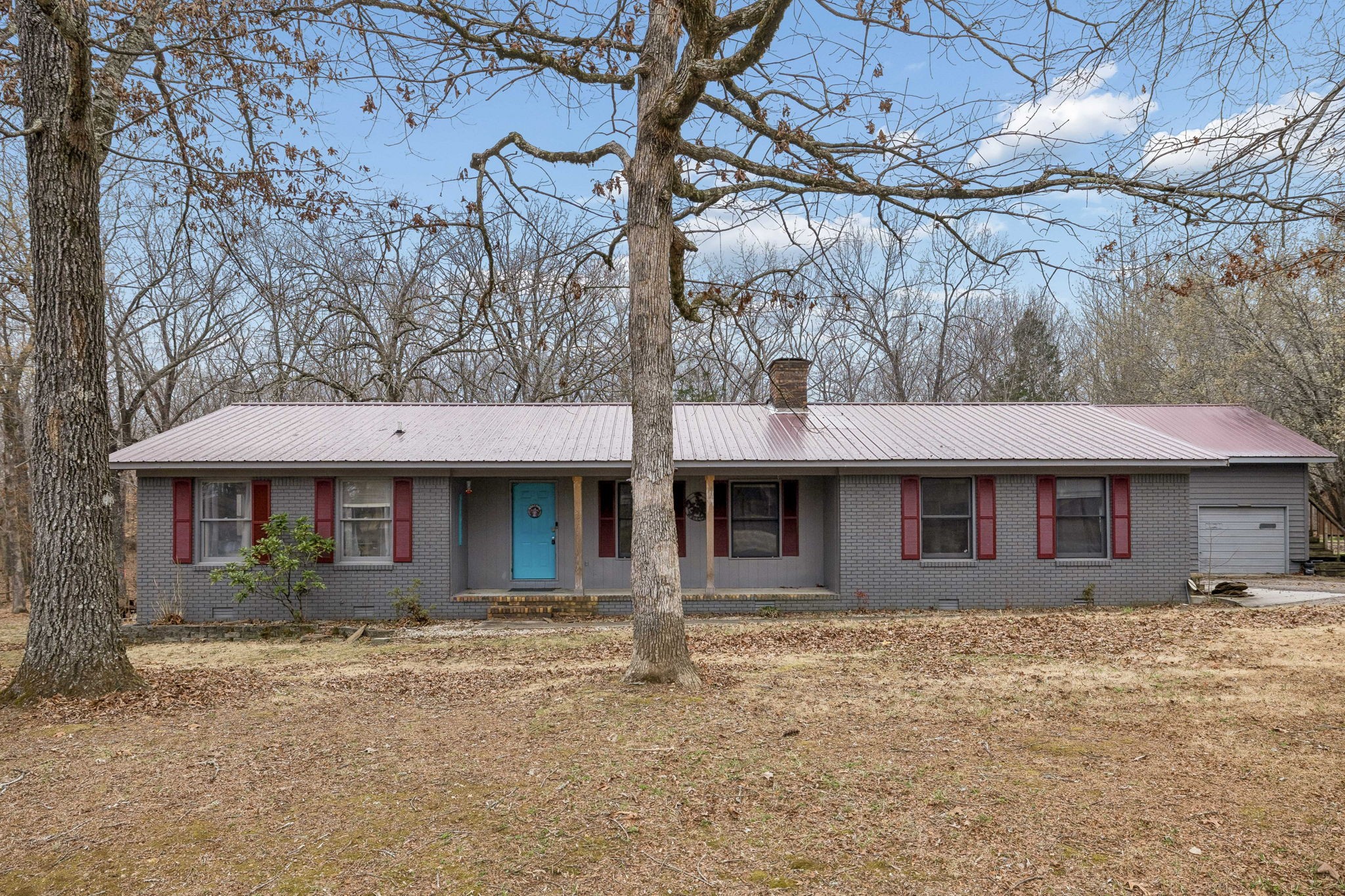 305 Oak Leaf Circle Winchester TN 37398