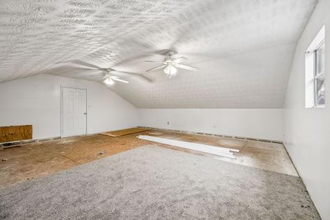 305 Oak Leaf Circle Winchester TN 37398