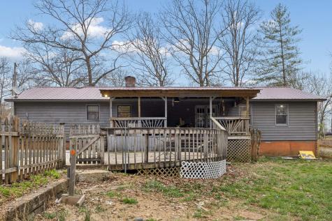 305 Oak Leaf Circle Winchester TN 37398