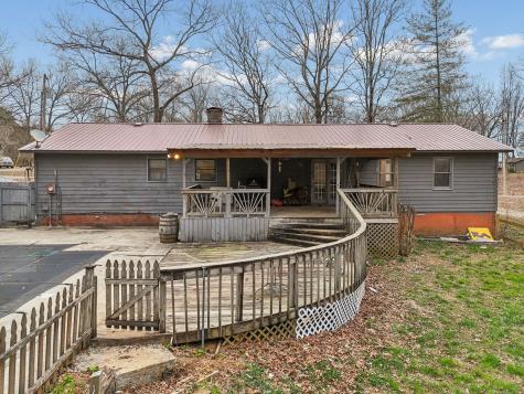 305 Oak Leaf Circle Winchester TN 37398
