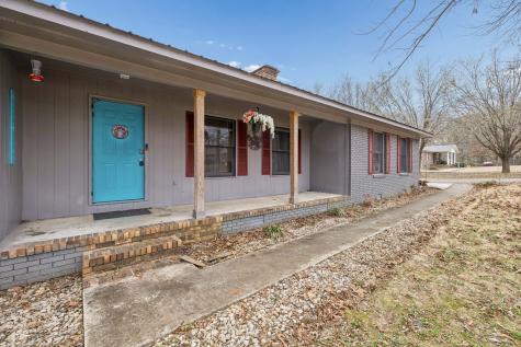 305 Oak Leaf Circle Winchester TN 37398