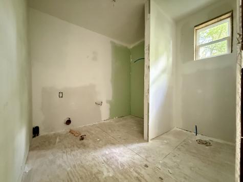 10261/2 Bridge Street Columbia TN 38401
