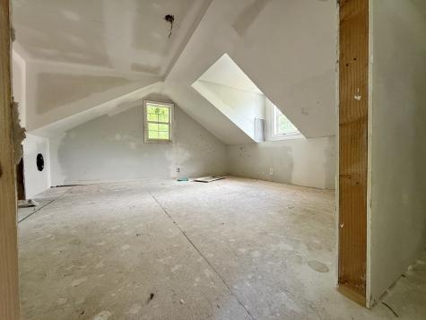 10261/2 Bridge Street Columbia TN 38401