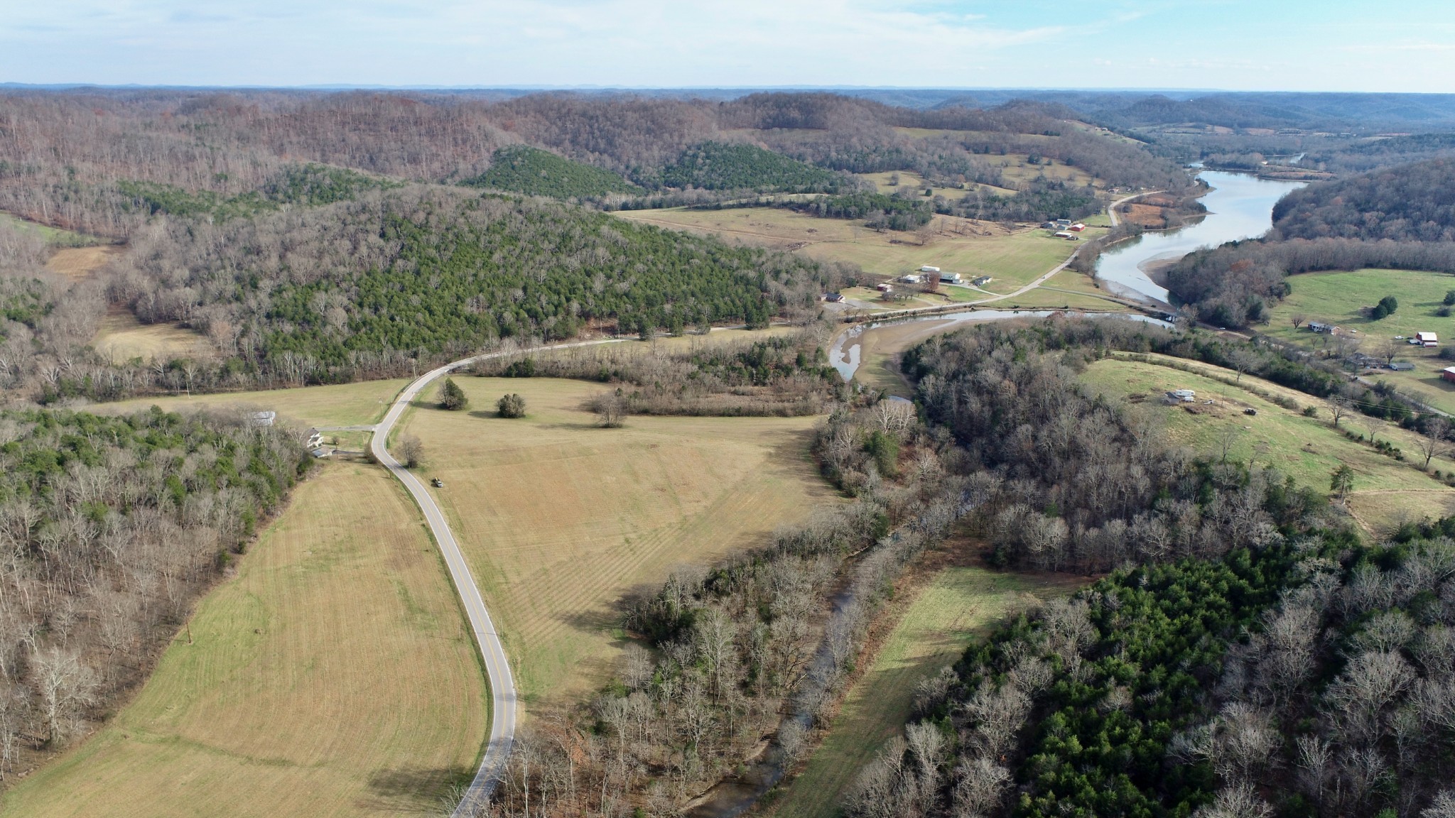 939 Wartrace Highway Pleasant Shade TN 37145
