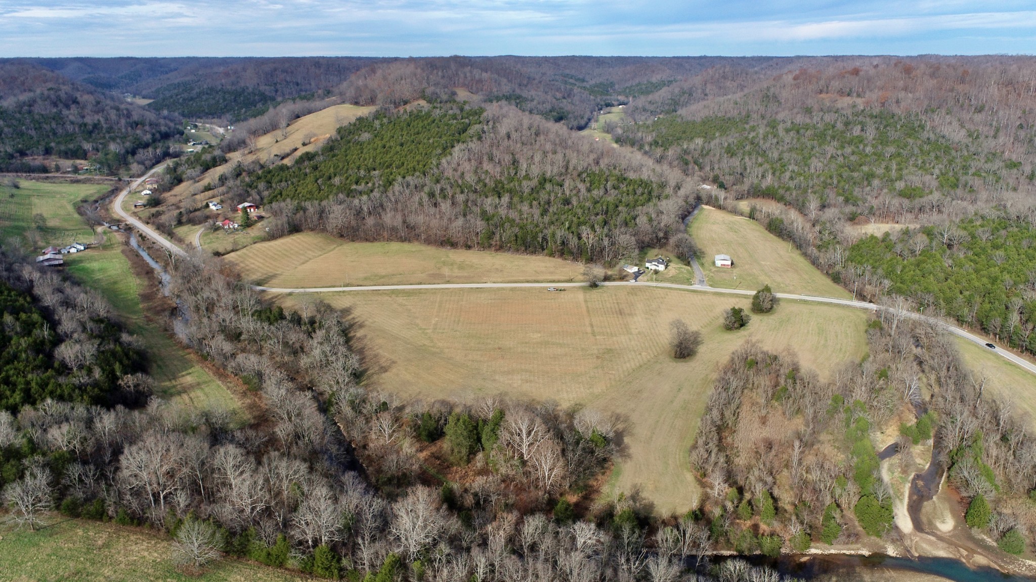 939 Wartrace Highway Pleasant Shade TN 37145