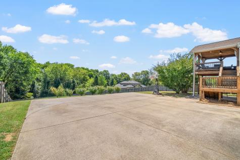 239 Cheshire Road Clarksville TN 37043