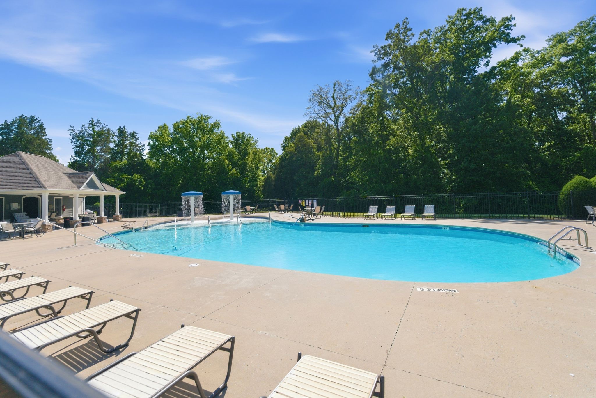 1110 Locus Lane Murfreesboro TN 37128