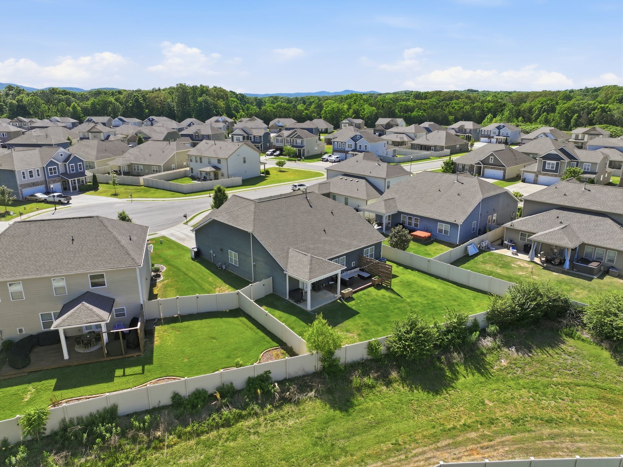 1110 Locus Lane Murfreesboro TN 37128