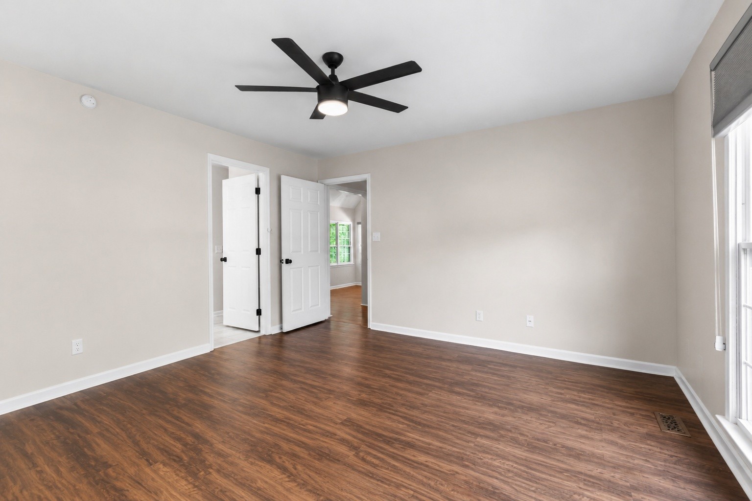 755 Cloud Drive Clarksville TN 37043