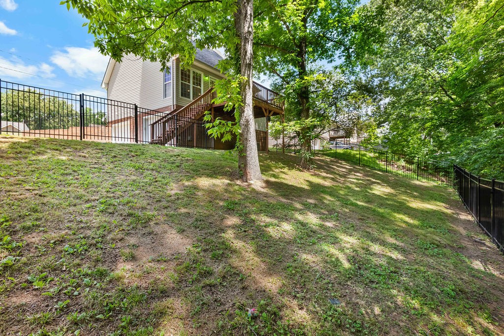 755 Cloud Drive Clarksville TN 37043