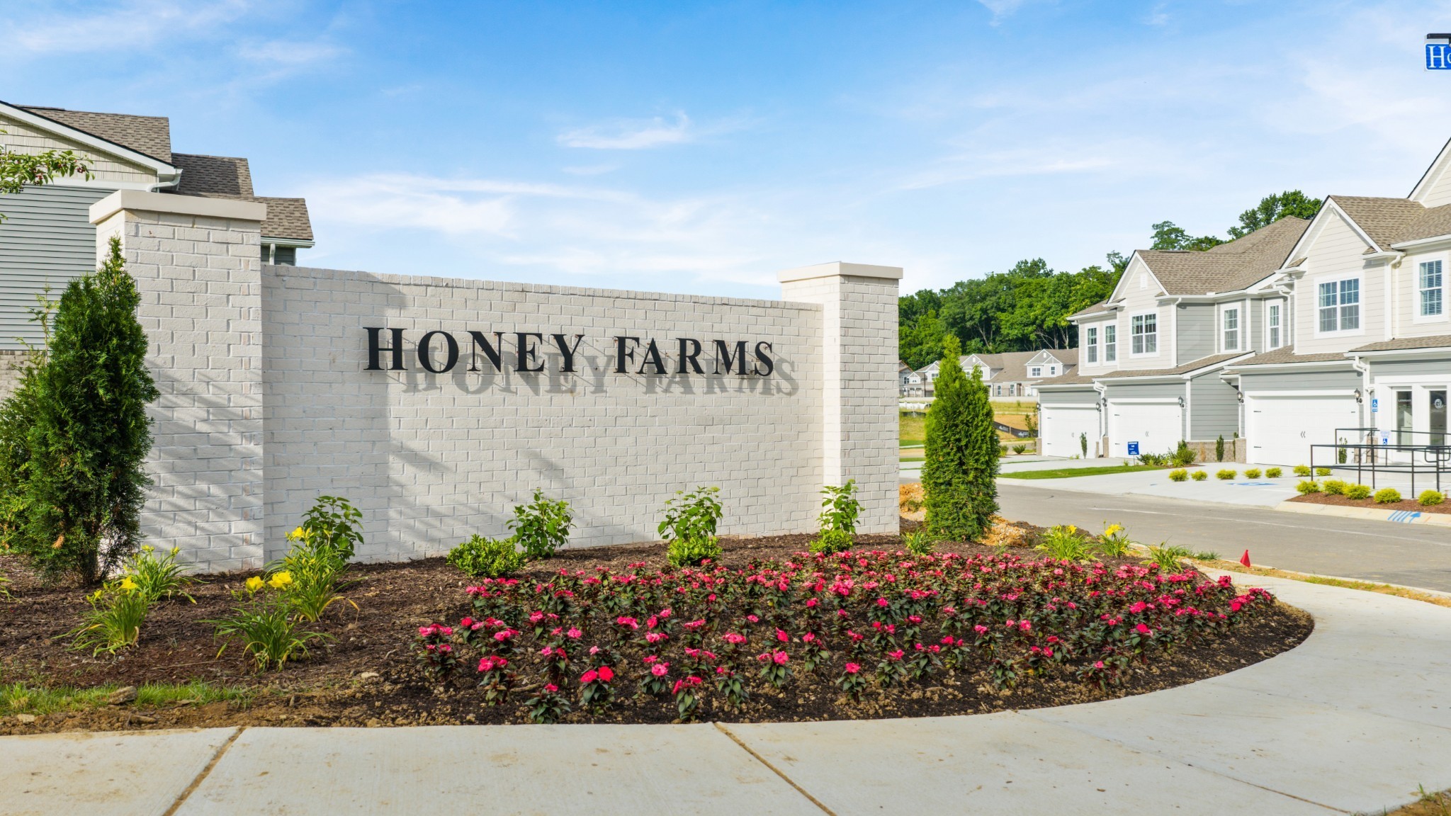 1700 Manuka Lane Columbia TN 38401