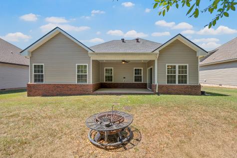 333 Chase Drive Clarksville TN 37043