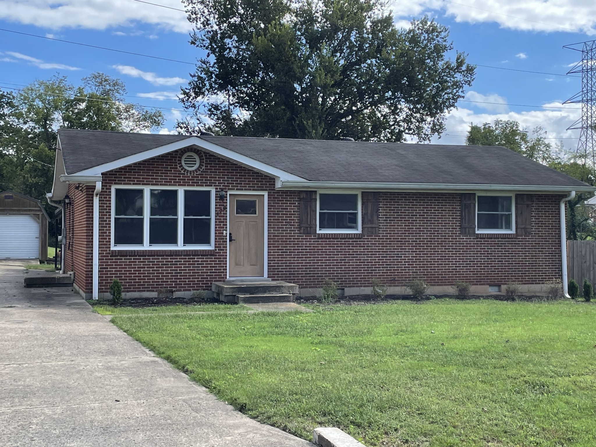 472 Sunliner Drive Nashville TN 37209