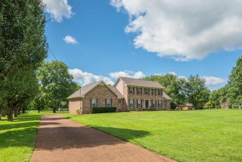 9219 Hunterboro Drive Brentwood TN 37027