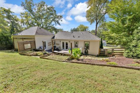 31 Cameo Drive Nashville TN 37211