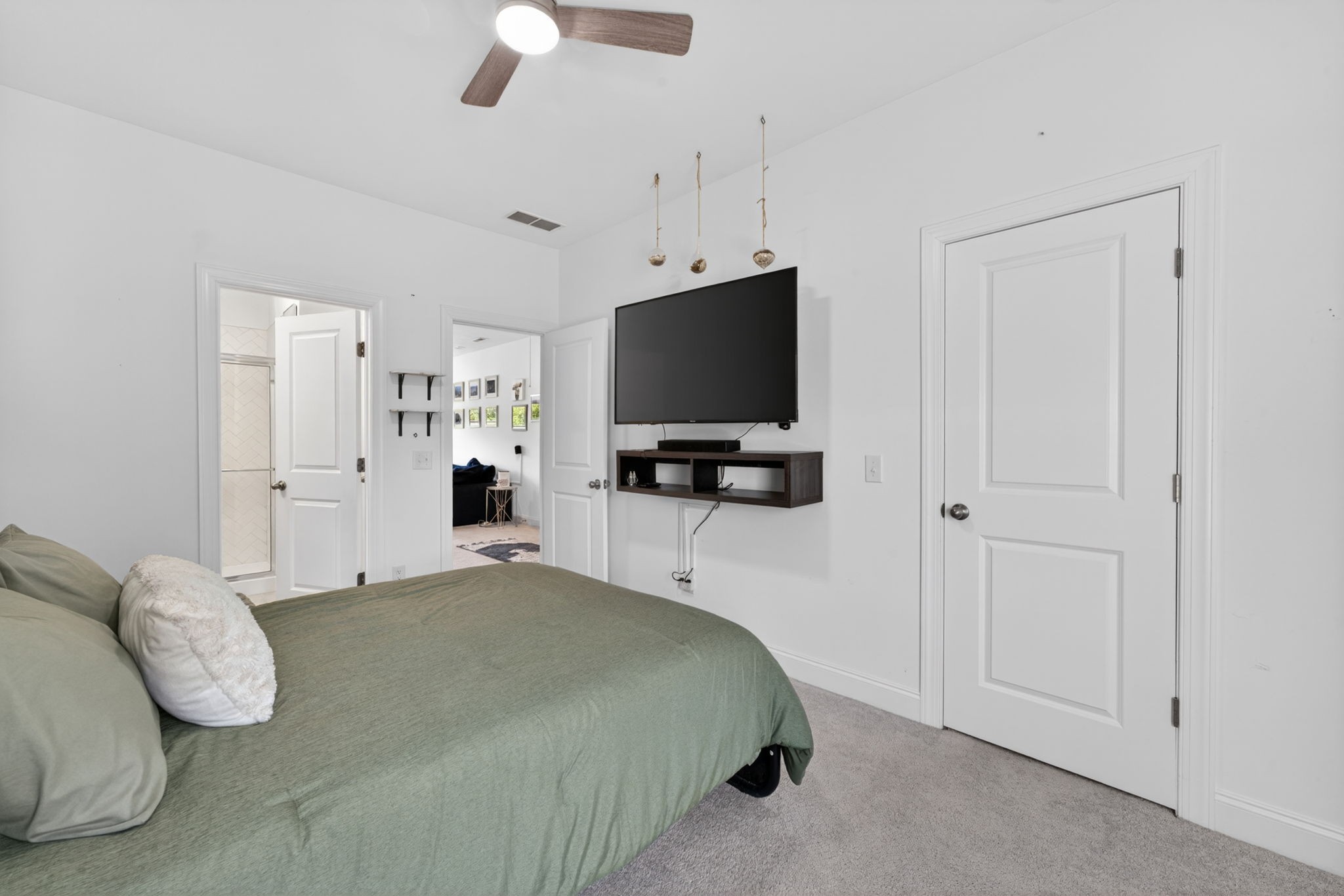 1137 Linn Cove Court Gallatin TN 37066