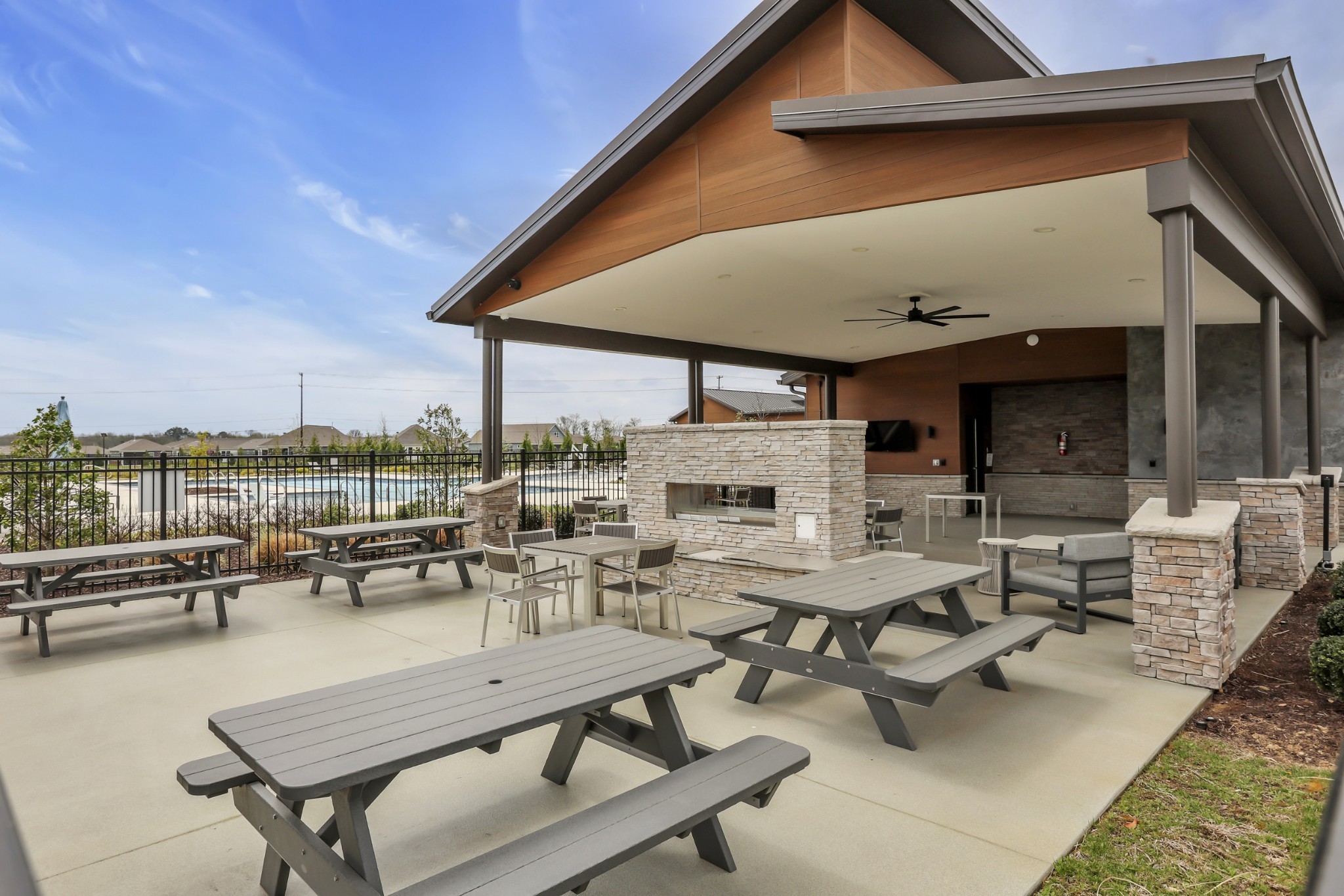 1137 Linn Cove Court Gallatin TN 37066
