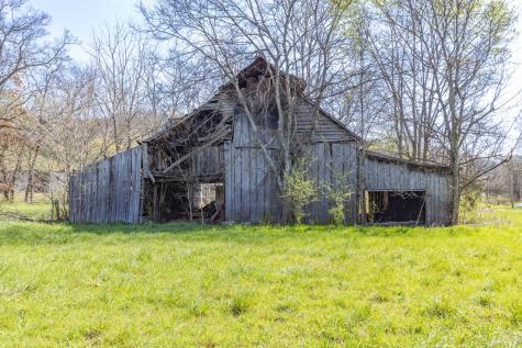 2739 Pickens Road Lynnville TN 38472