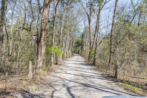 2739 Pickens Road Lynnville TN 38472