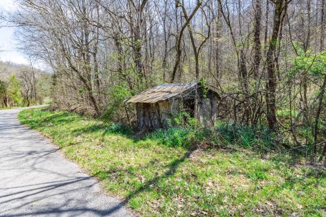 2739 Pickens Road Lynnville TN 38472