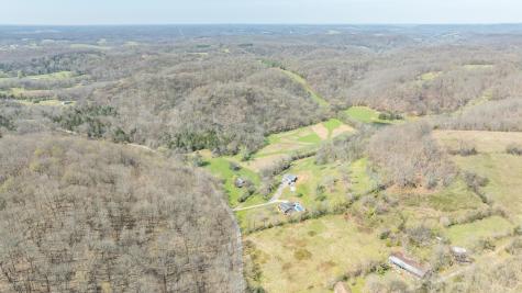 2739 Pickens Road Lynnville TN 38472