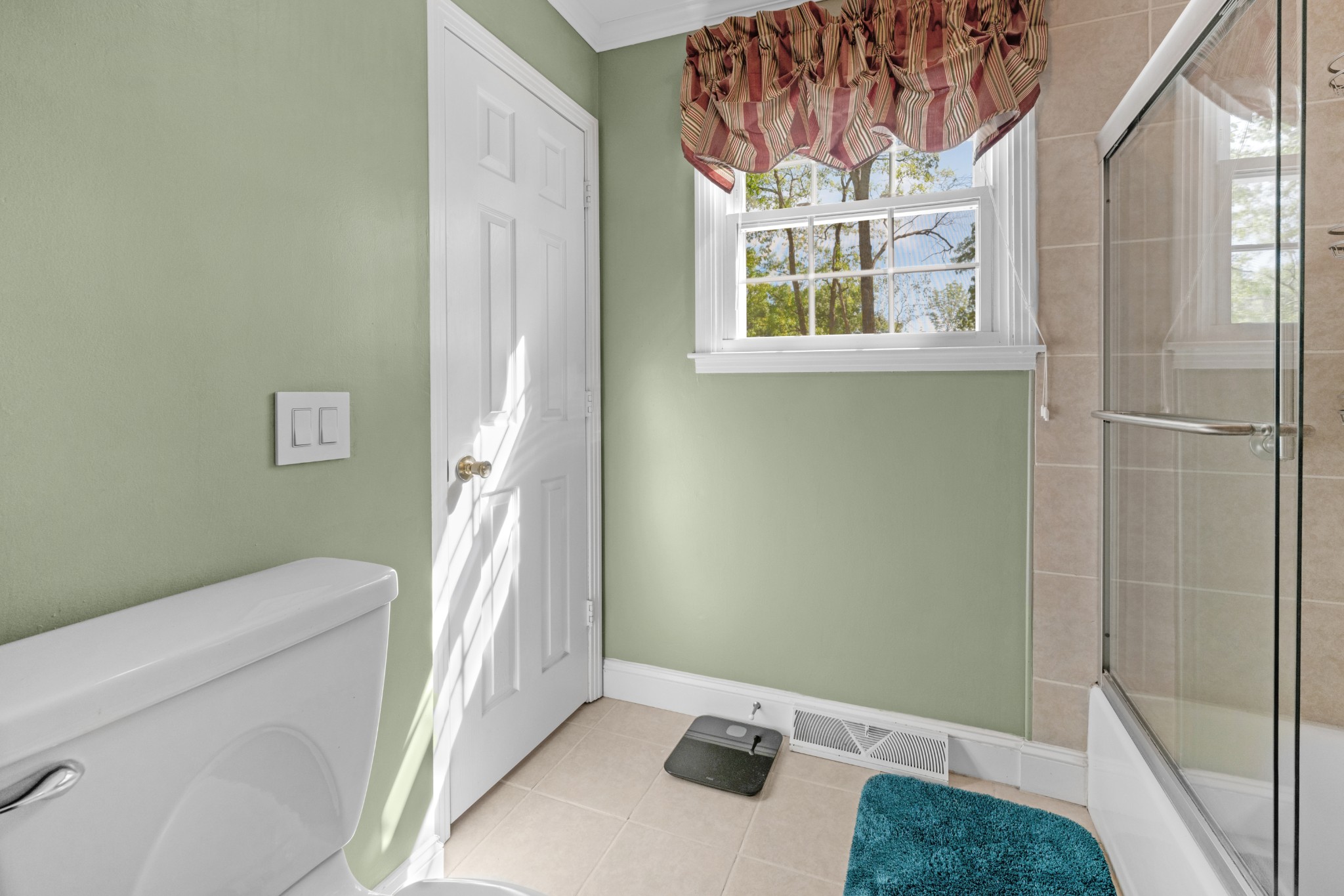 141 Bluegrass Parkway Lebanon TN 37090
