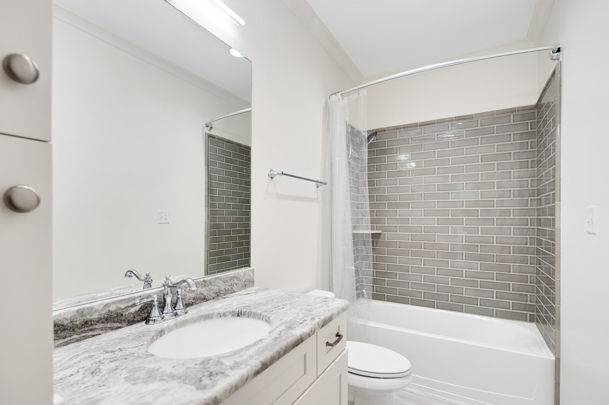 9053 Winston Woods Circle Germantown TN 38139