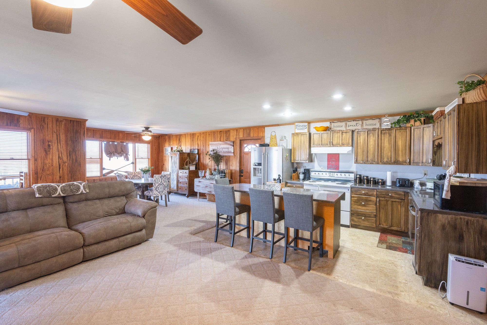 982 Lost Creek Boat Dock Road Decaturville TN 38329