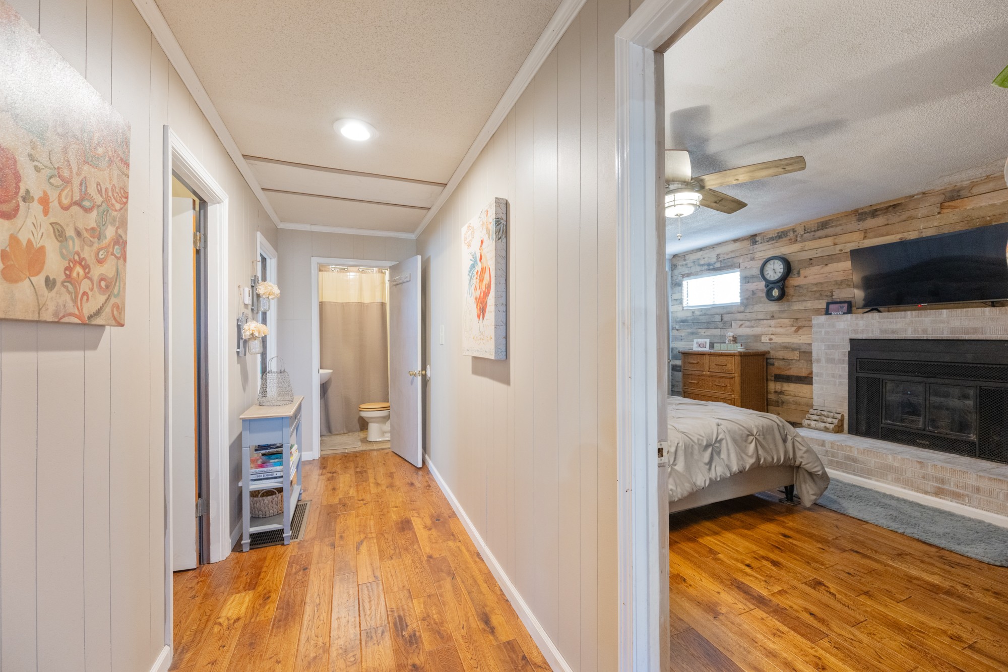 982 Lost Creek Boat Dock Road Decaturville TN 38329