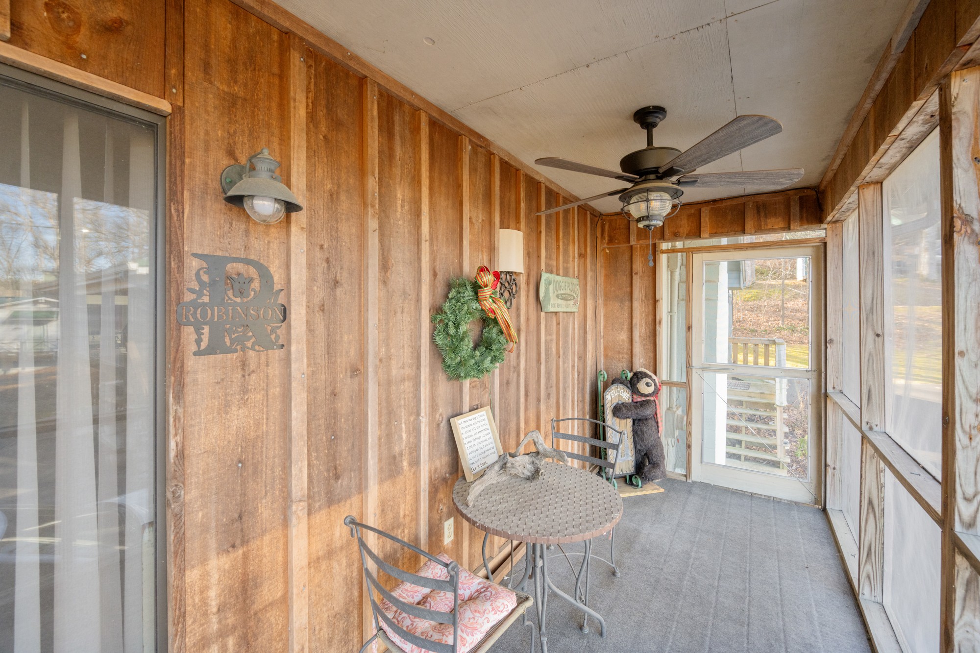 982 Lost Creek Boat Dock Road Decaturville TN 38329
