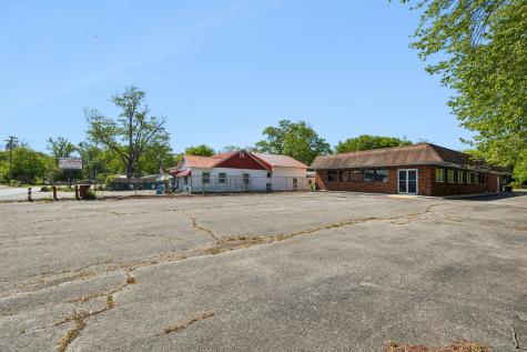 112 S Collins Street Tullahoma TN 37388