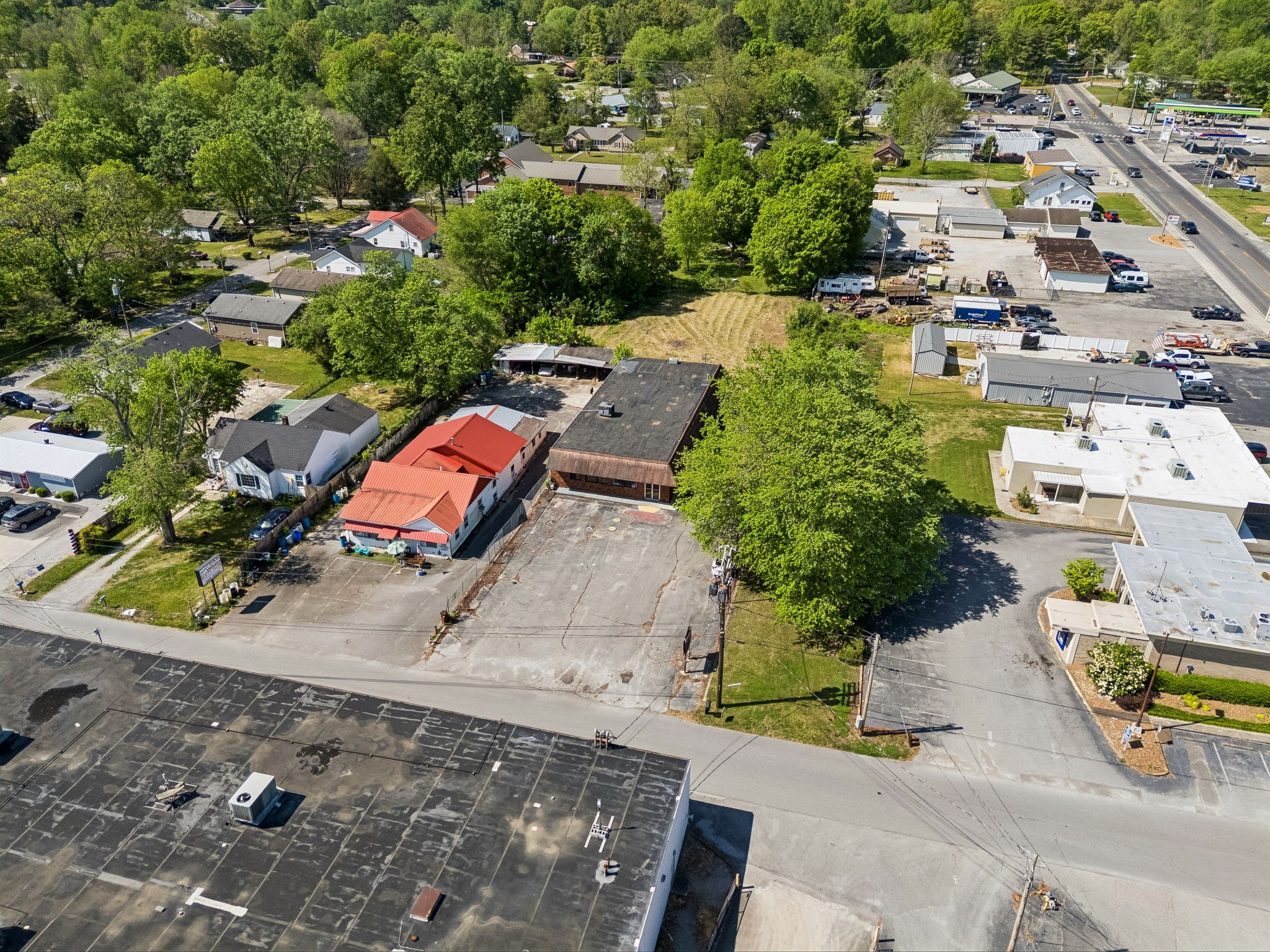 112 S Collins Street Tullahoma TN 37388