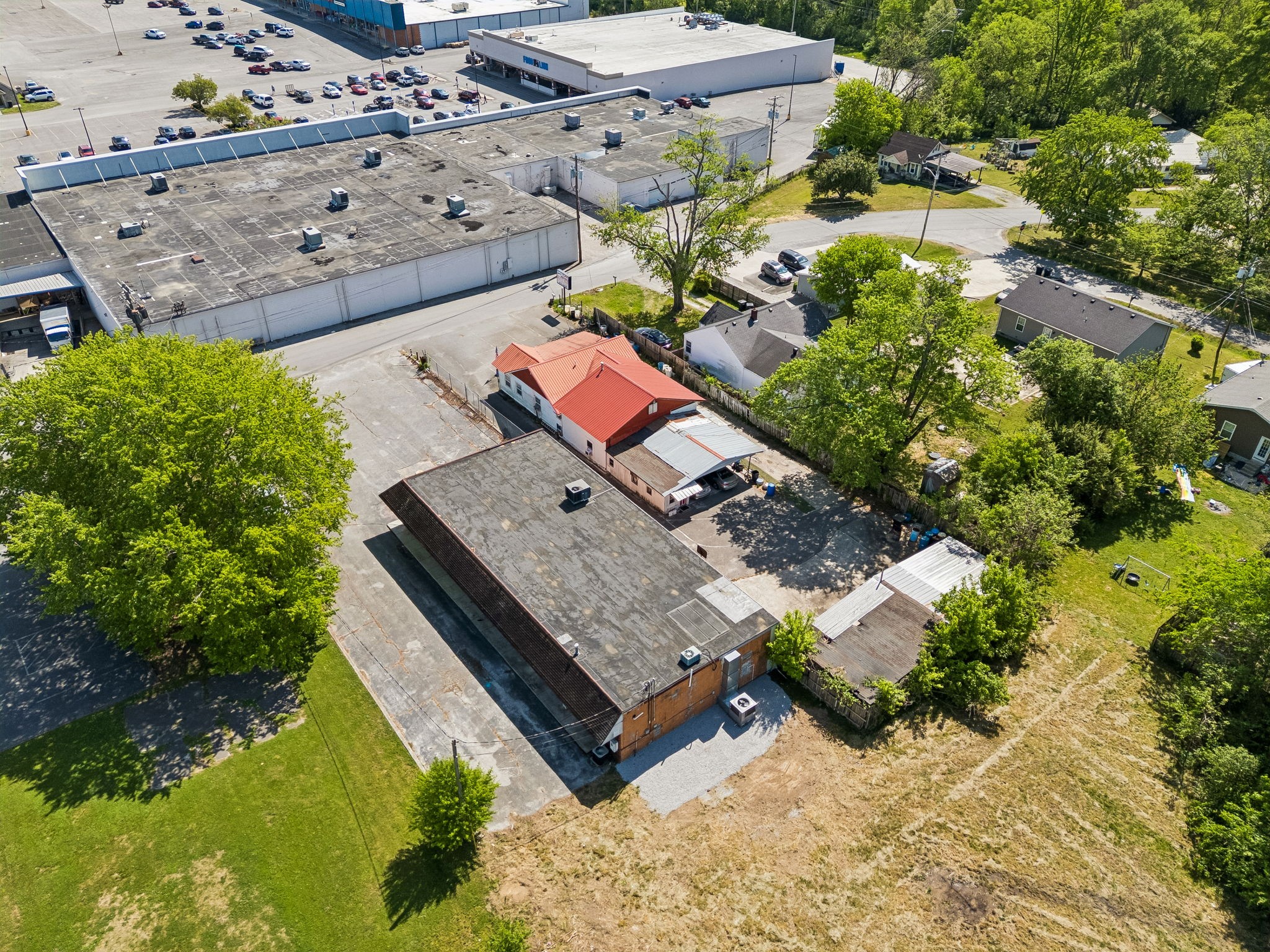 112 S Collins Street Tullahoma TN 37388