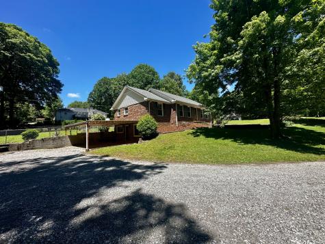 1026 Highland Drive Dickson TN 37055