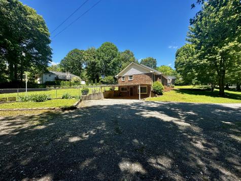 1026 Highland Drive Dickson TN 37055