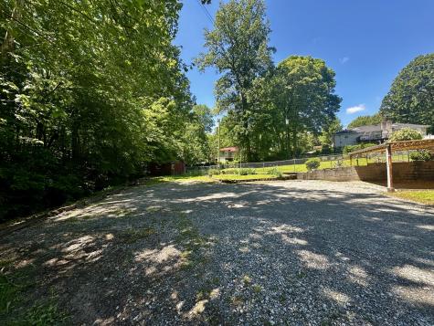 1026 Highland Drive Dickson TN 37055