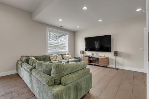 105 Lakeview Drive Hendersonville TN 37075