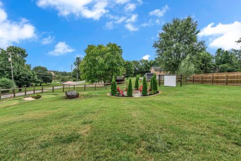105 Lakeview Drive Hendersonville TN 37075