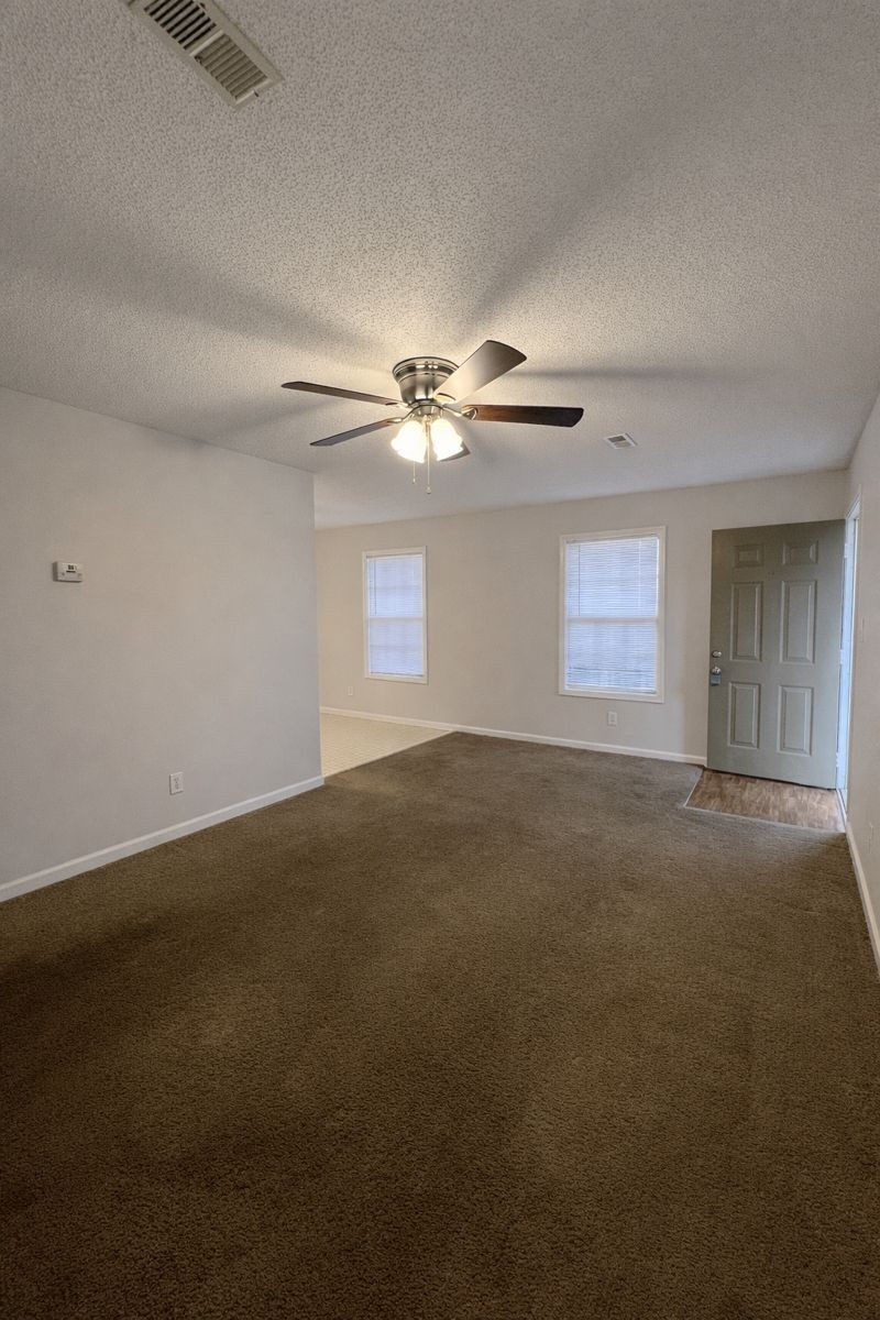 112 Ballygar Street Clarksville TN 37043