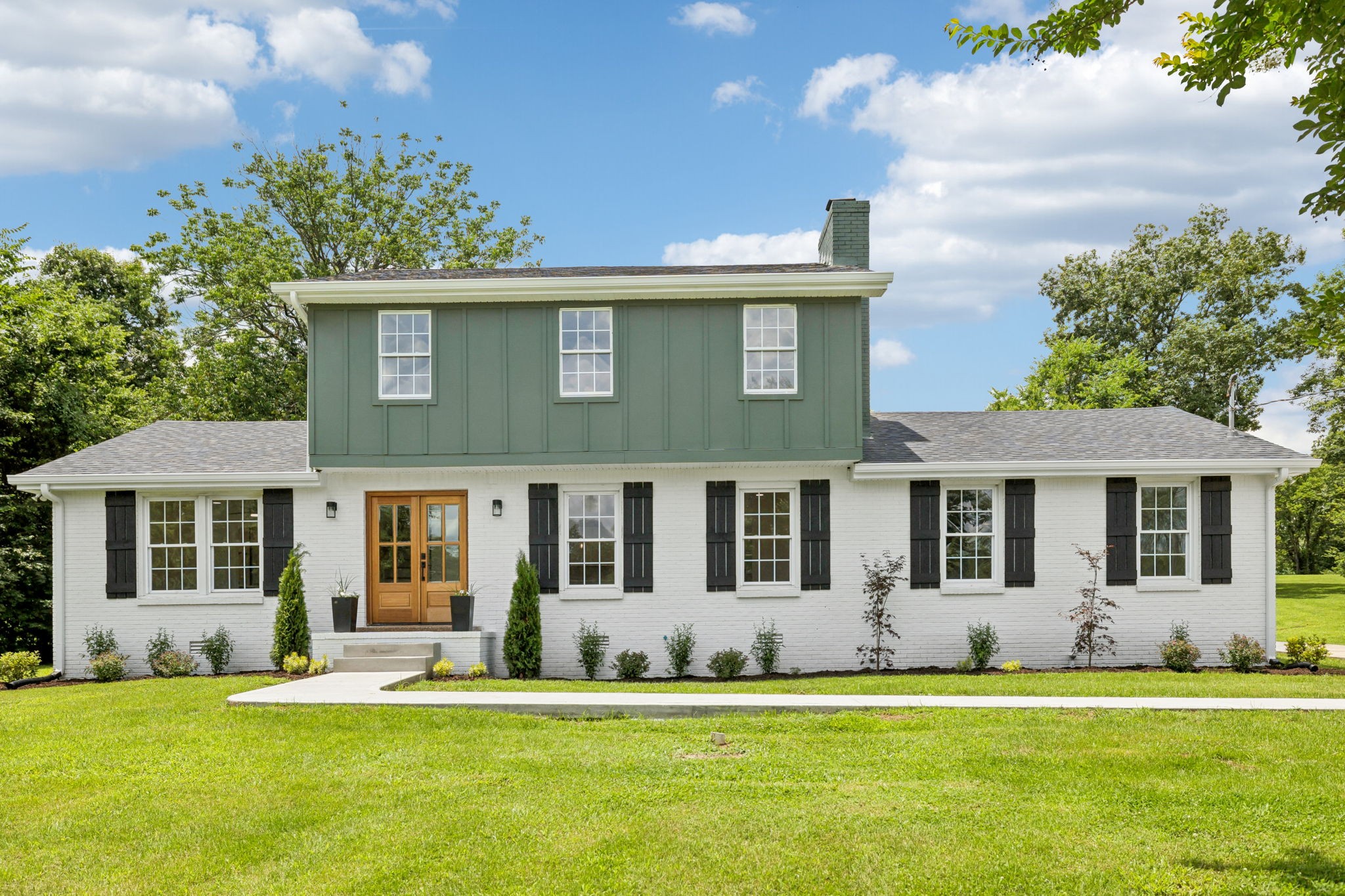 412 Bluegrass Court Lebanon TN 37090