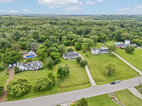 412 Bluegrass Court Lebanon TN 37090