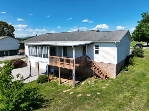 1691 Mullins Road Russellville TN 37860