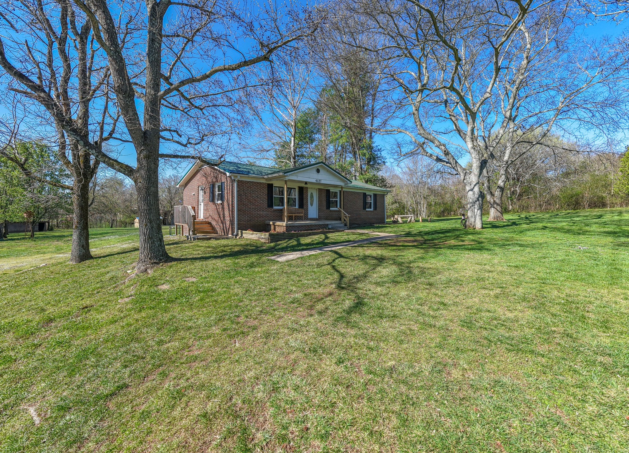 4127 Demastus Lane Columbia TN 38401