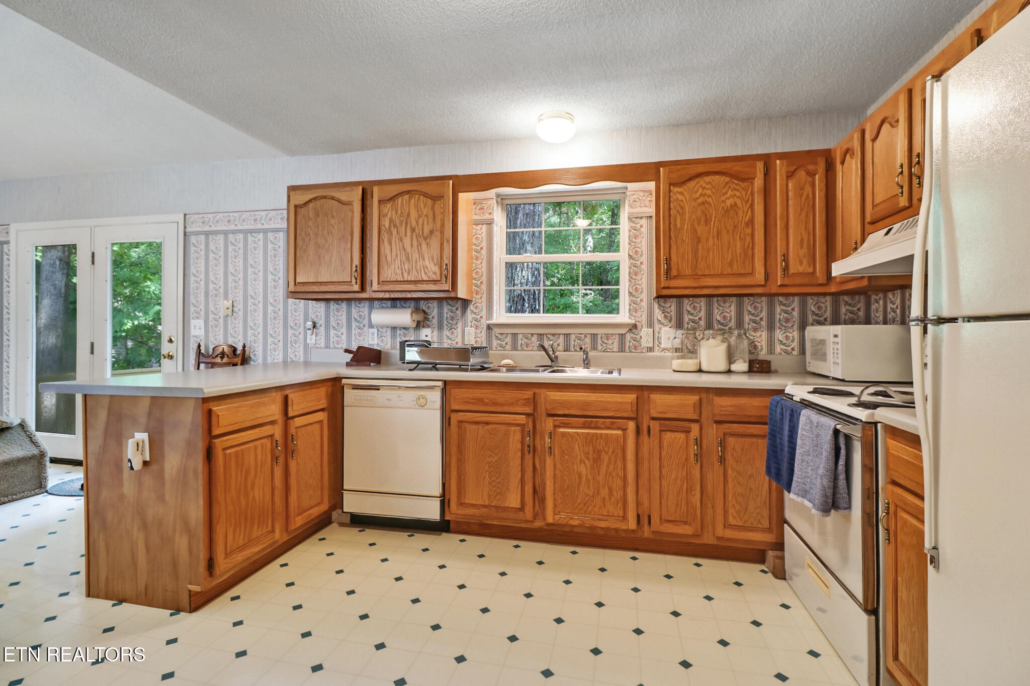 101 Ashdown Lane Crossville TN 38558