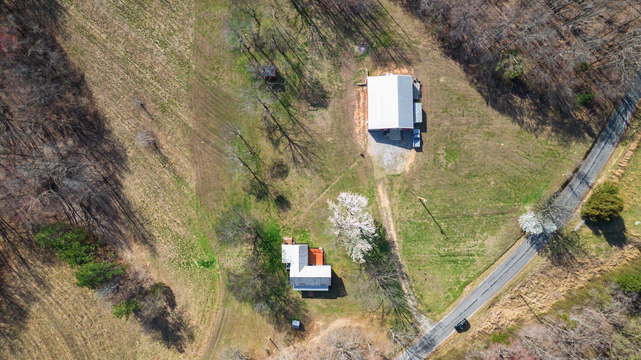 77 Warren Hollow Road Five Points TN 38457