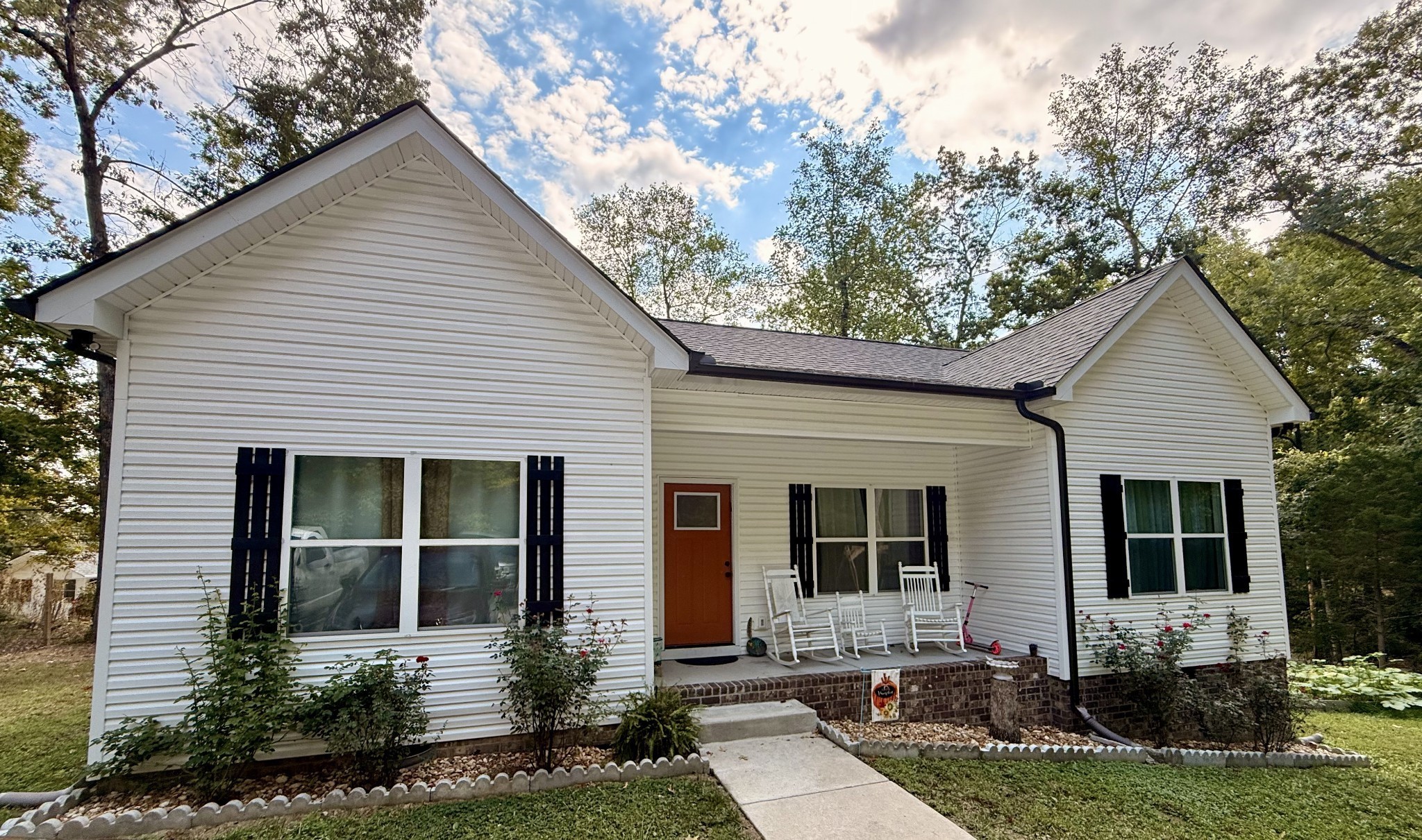 1021 Woodmont Drive Dickson TN 37055