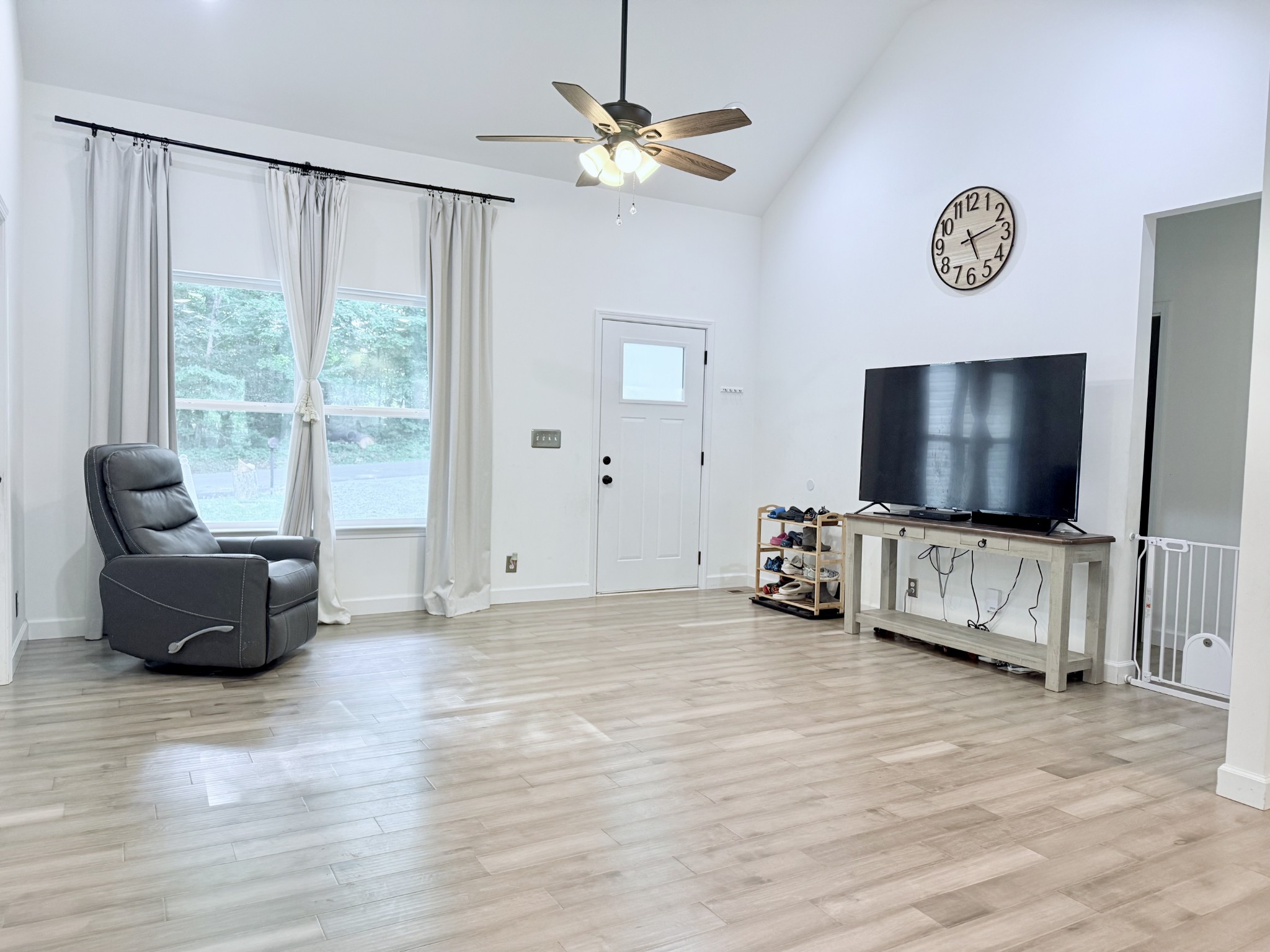 1021 Woodmont Drive Dickson TN 37055